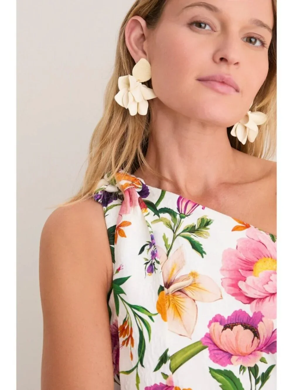 Tuckernuck Jewelry Silk and Leather Orchid Earring in Cream New Womens
